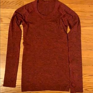 LuLu Lemon Swiftly Tech Long Sleeve